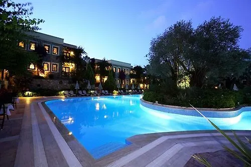 Zeytinada Hotel Torba 4*,