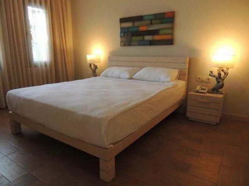 Zeytinada Hotel Torba Türkiye